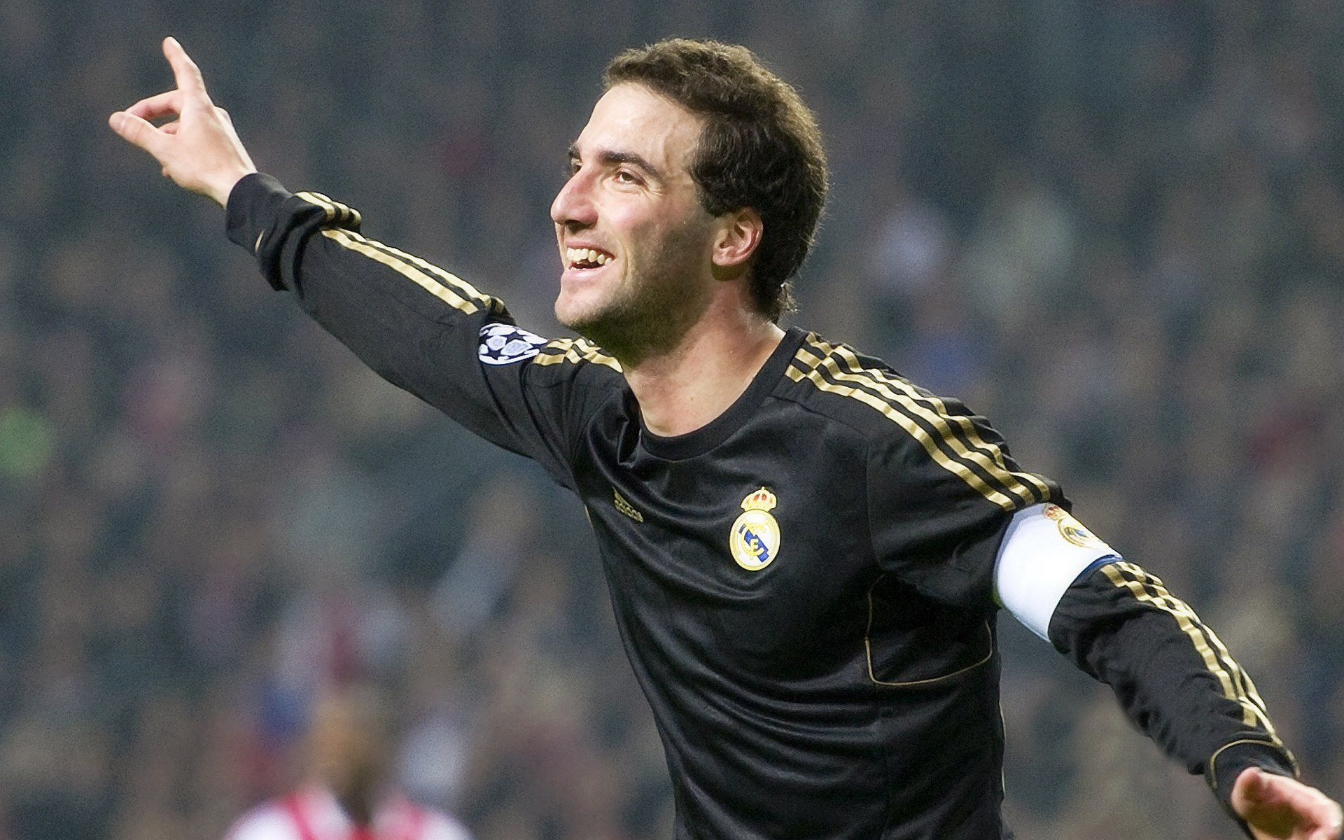 东亚杯中国足球战平 球迷表达冷静看法,东亚杯国足大名单